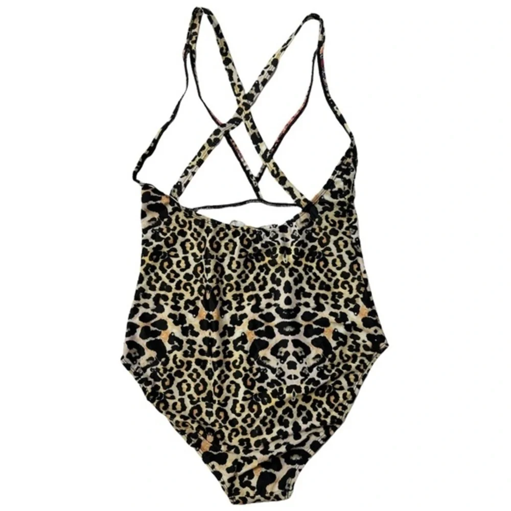 True colours By la moda clothing one piece swimsuit